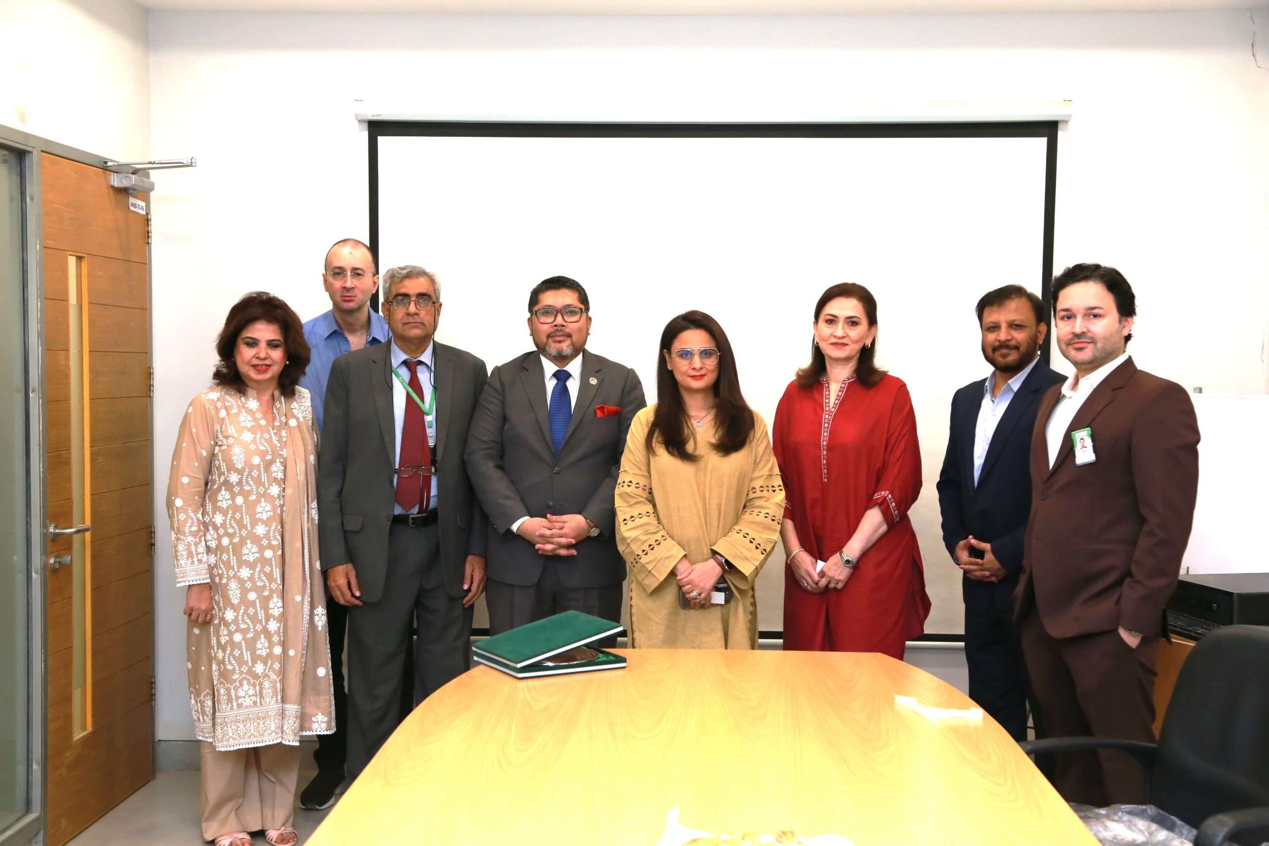 Consul General of Malaysia Visits Ziauddin University for Collaborative Academic Endeavours